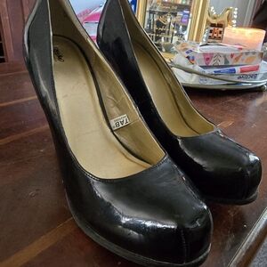 Black wide heel